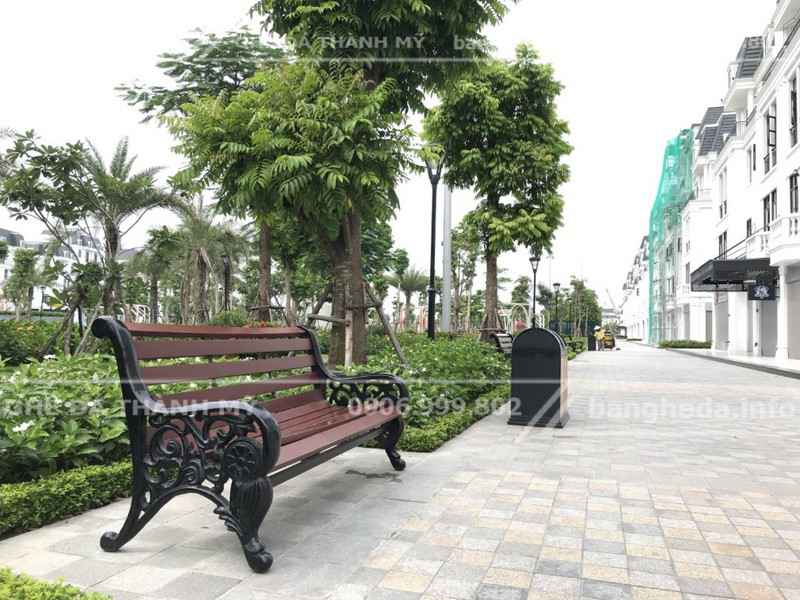 26-ghe-gang-duc-san-vuon-1-1 ghế gang đúc sân vườn 1